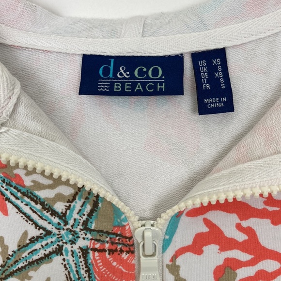 Denim & Co. Beach Coral Print Zip Front Short Sleeve Hoodie - Picture 5 of 10